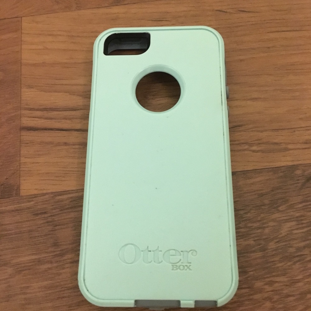iPhone 5s Otterbox case